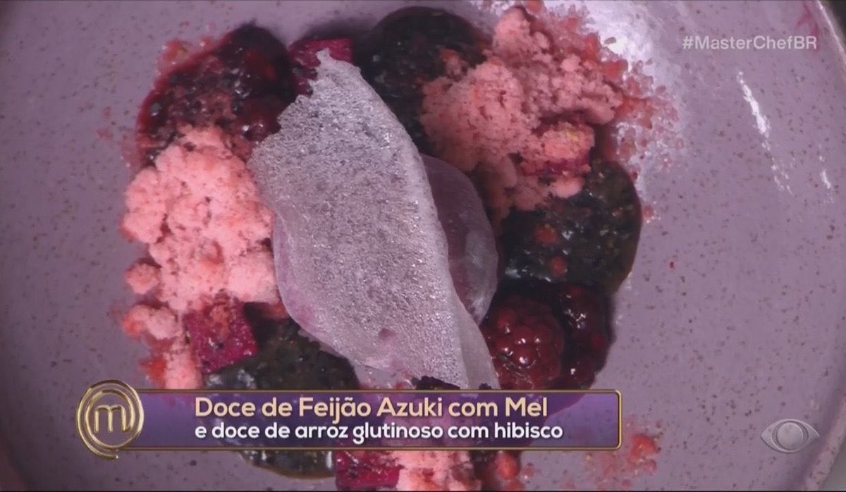 Re_nuno's tweet photo. Não é possível que vão deixar esse resto de cirurgia aqui vencer a eliminação 
#MasterChefBR https://t.co/XWTivs7sFq