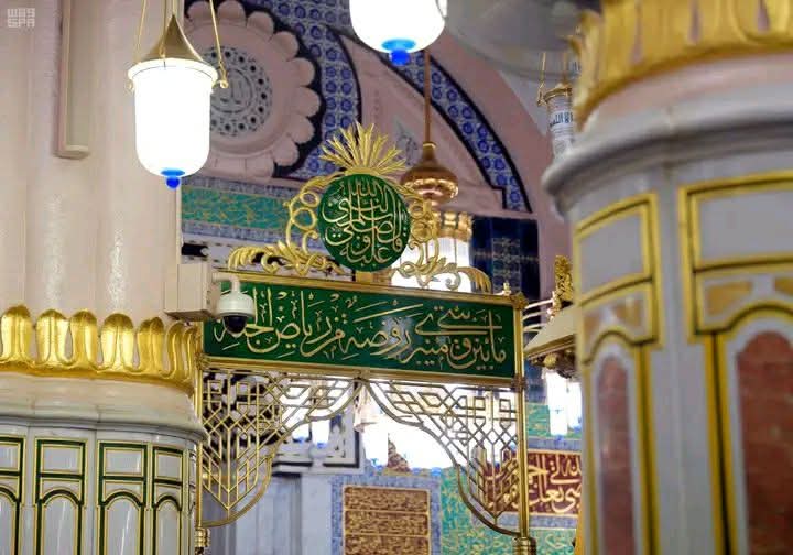 کنزالعمال
31380۔۔۔ حضرت ابوموسیٰ ؓ نے فرمایا: قیامت سے پہلے مسلمانوں کے درمیان کشت وخون بہت زیادہ ہوگا حتی کہ آدمی اپنے پڑوسی کو قتل کرے گا اپنے چچازاد کی گردن کاٹے گا اپنے بھائی کو مارے گا اور اپنی باپ کو خون بہائے گا۔ نعیم بن حماد فی الفتن
#OurDemandJudicialCommission