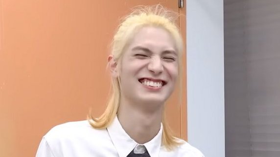 taengkyusm's tweet image. maybe the most important thing ever in recorded history