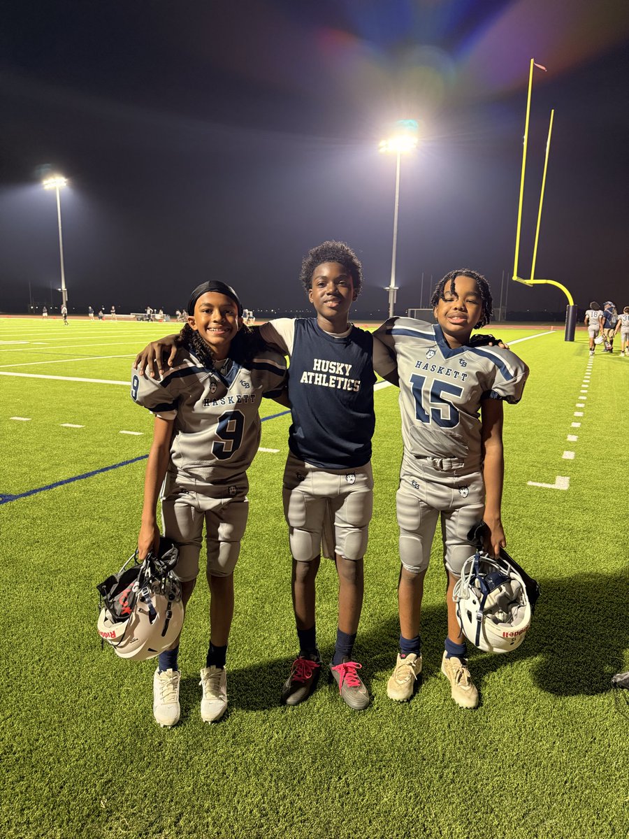 MrsMWilliams5's tweet image. And that my friends is a wrap on the 1st and last season of junior high football! #WayToGoHuskies #WeAreHaskett @HJH_Athletics @HaskettJH