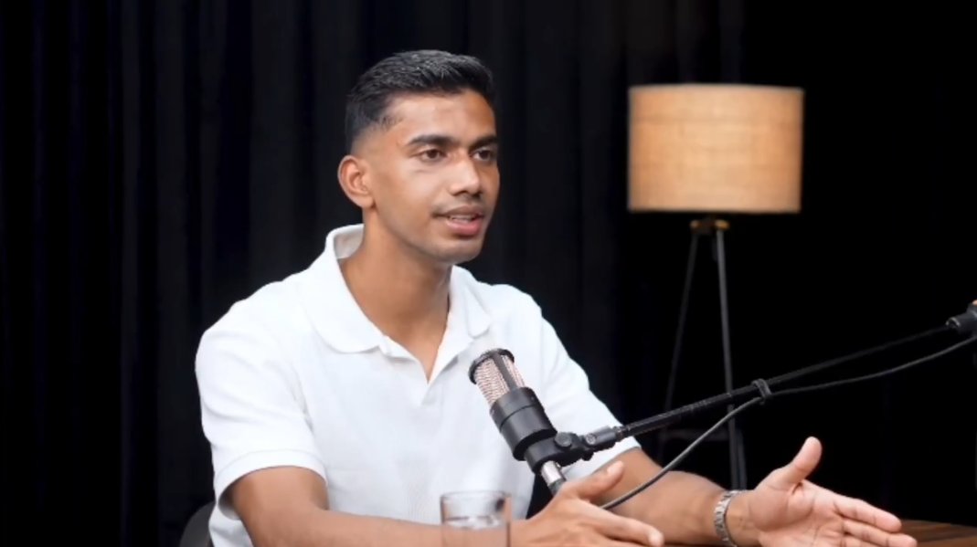 Varun85471096's tweet image. Why are you doing this Ashique? 

Are you trying to become that Malayali footballer hated by every Malayali?? 

#IndianFootball #KeralaBlasters