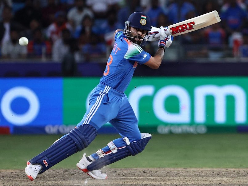 BIG GIVEAWAY 🥁🥁🥁

“If #ViratKohli Score 70 Runs in 2nd ODI Vs Australia I’ll PhonePe ₹200 to each and everyone Who Follow me Retweet &amp; Like this Post“ Winners Announcement On Tomorrow at 2PM

#INDvAUS #ViratKohli𓃵