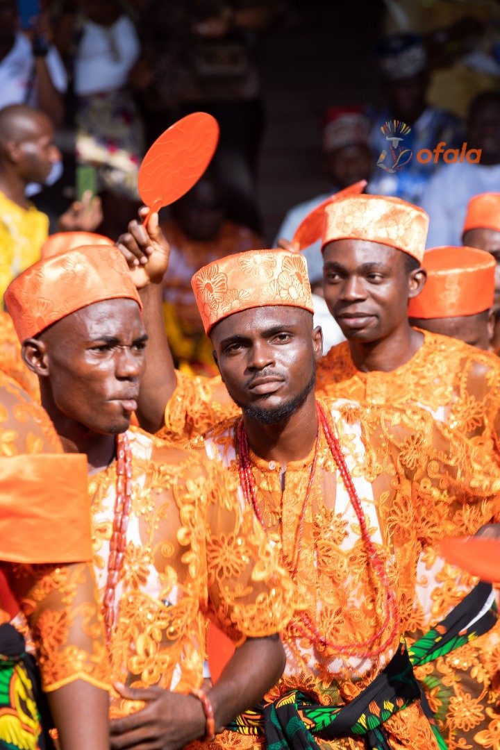 Ositadinma Age Grade lit up #Ofala2025 not just with colors and rhythm, but with energy, and beautiful faces that owned the moment.

Remember, Ọsịtaa dị mma, na ọ dịba gboo!

#Ofala2025
#OfalaOnitsha
#NjikoNaNtachi
#OfalaUnfiltered