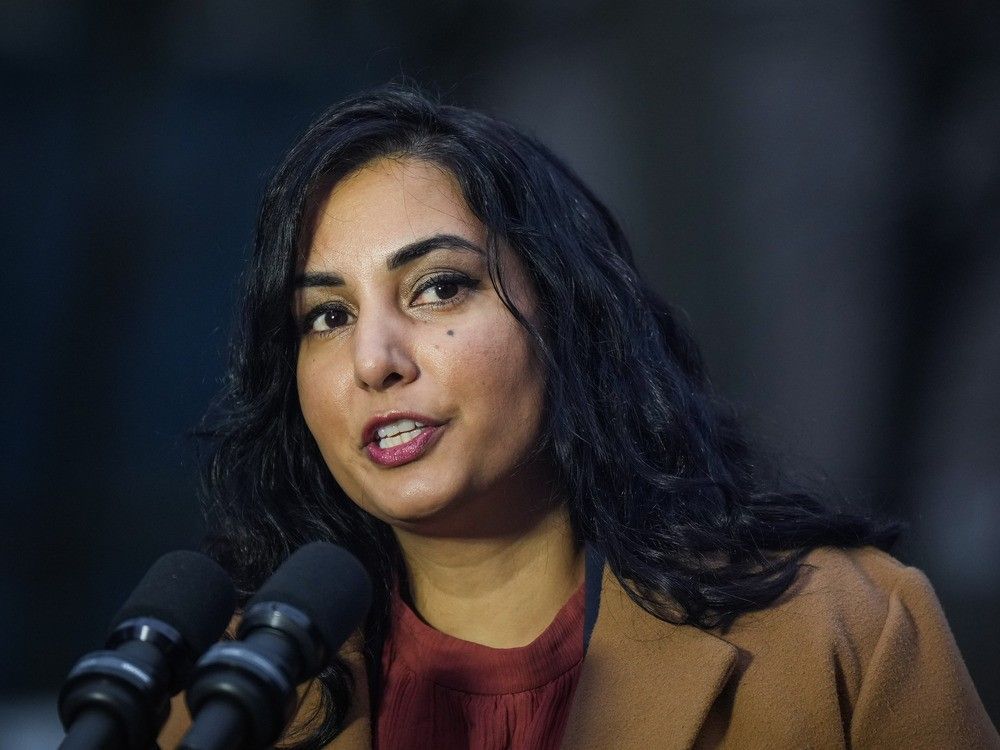 VancouverSun's tweet image. What happened to the promise that private property in B.C. would be untouched? vancouversun.com/news/vaughn-pa…