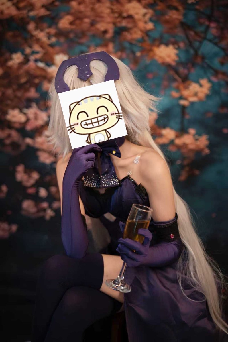 RockWalletdev's tweet image. 伽勒底最好搞定的女人 #FGO #cos鉴赏家 #cos #醉贞 #cosplayer