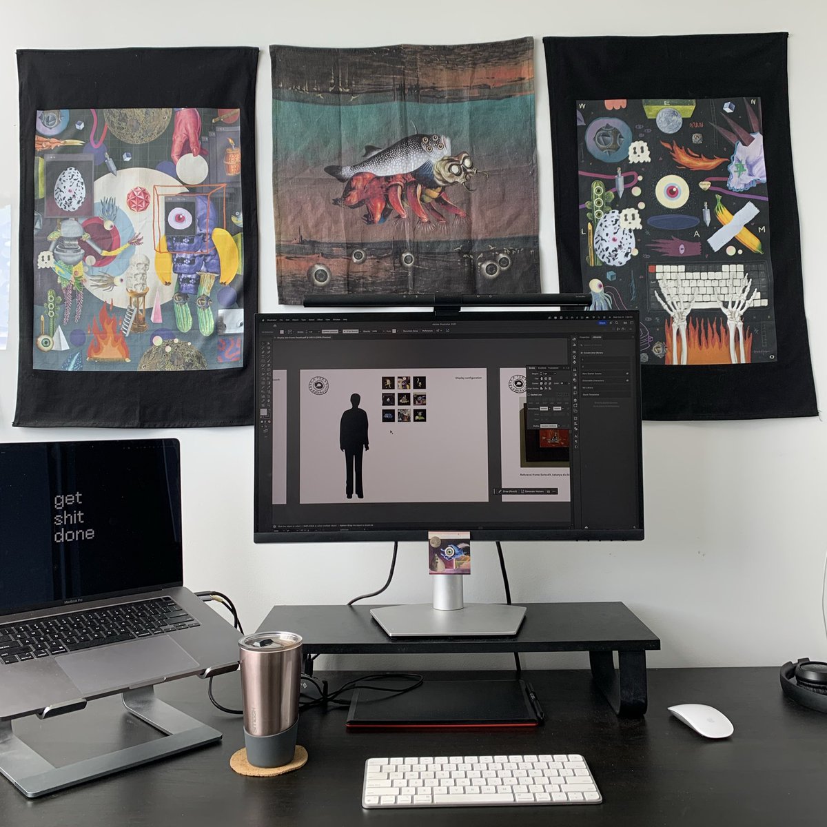 gm
working on something for the next gallery show
🏃💨🦂🦟