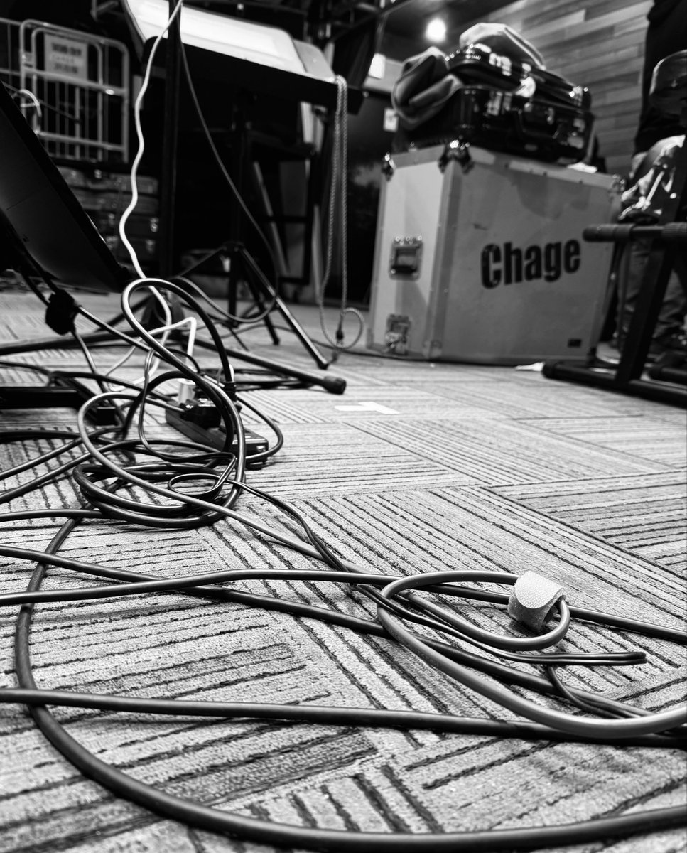 昨日から
#ChageLiveTour2025 のリハーサルが始まってます。

ほんとにすごいセットリスト‼️
👀👀👀
Chage、バンドメンバー、スタッフ、一丸となって全力投球してます。
乞うご期待‼️