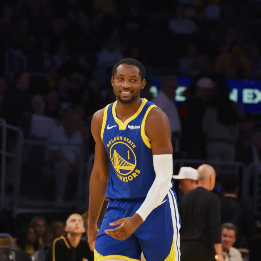 Buckets with a smile 