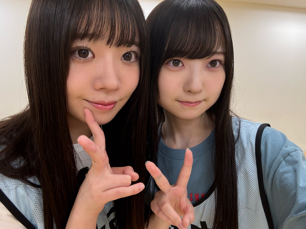 日向坂46 佐藤優羽 サイン入り写真