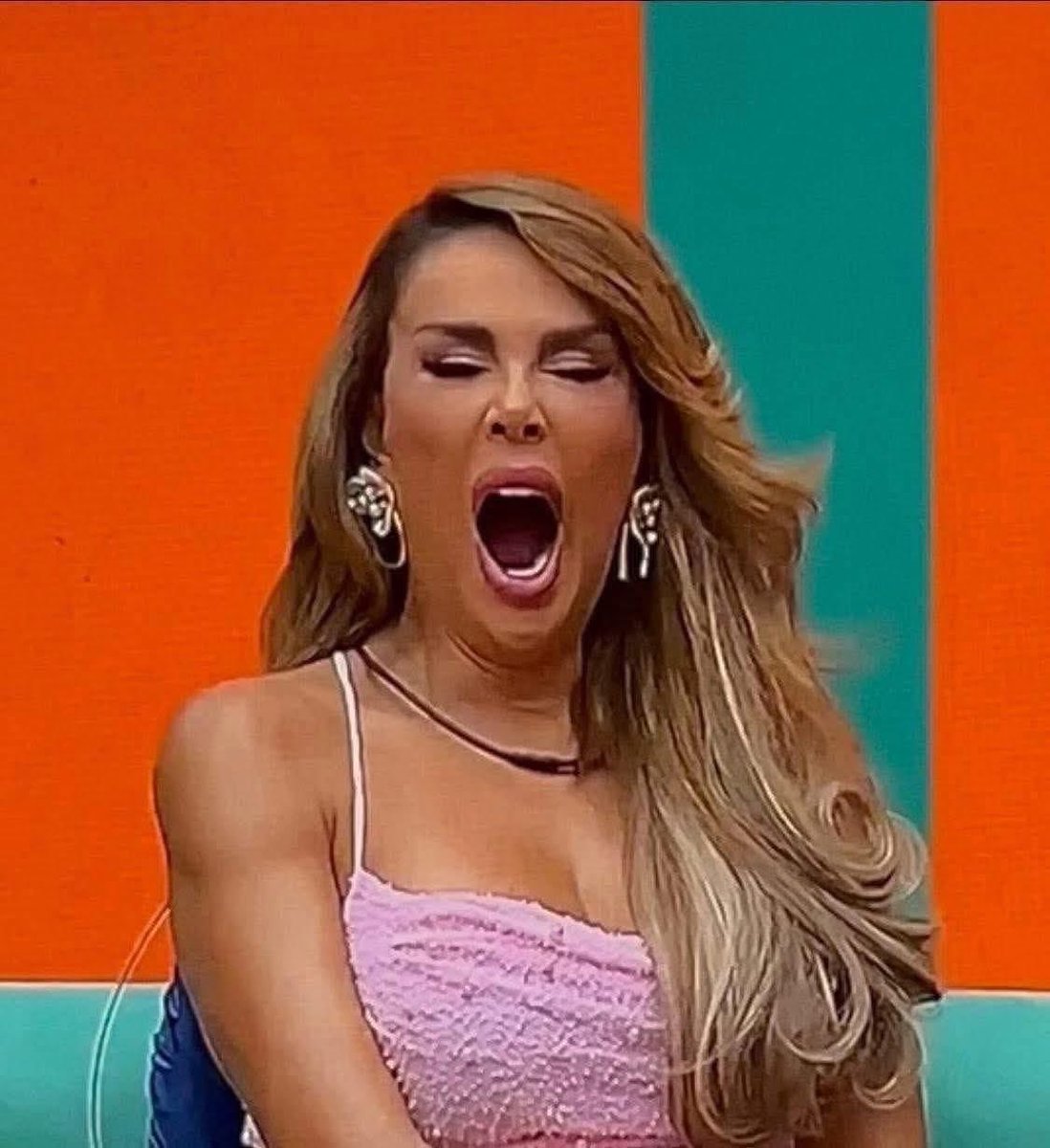 GRIMGLI's tweet photo. Yaaaaaaaaaaa detoooooox yaaaaa hermana.

#LMD #LMD7 #LaMasDraga7 https://t.co/T3PYEGzbYH