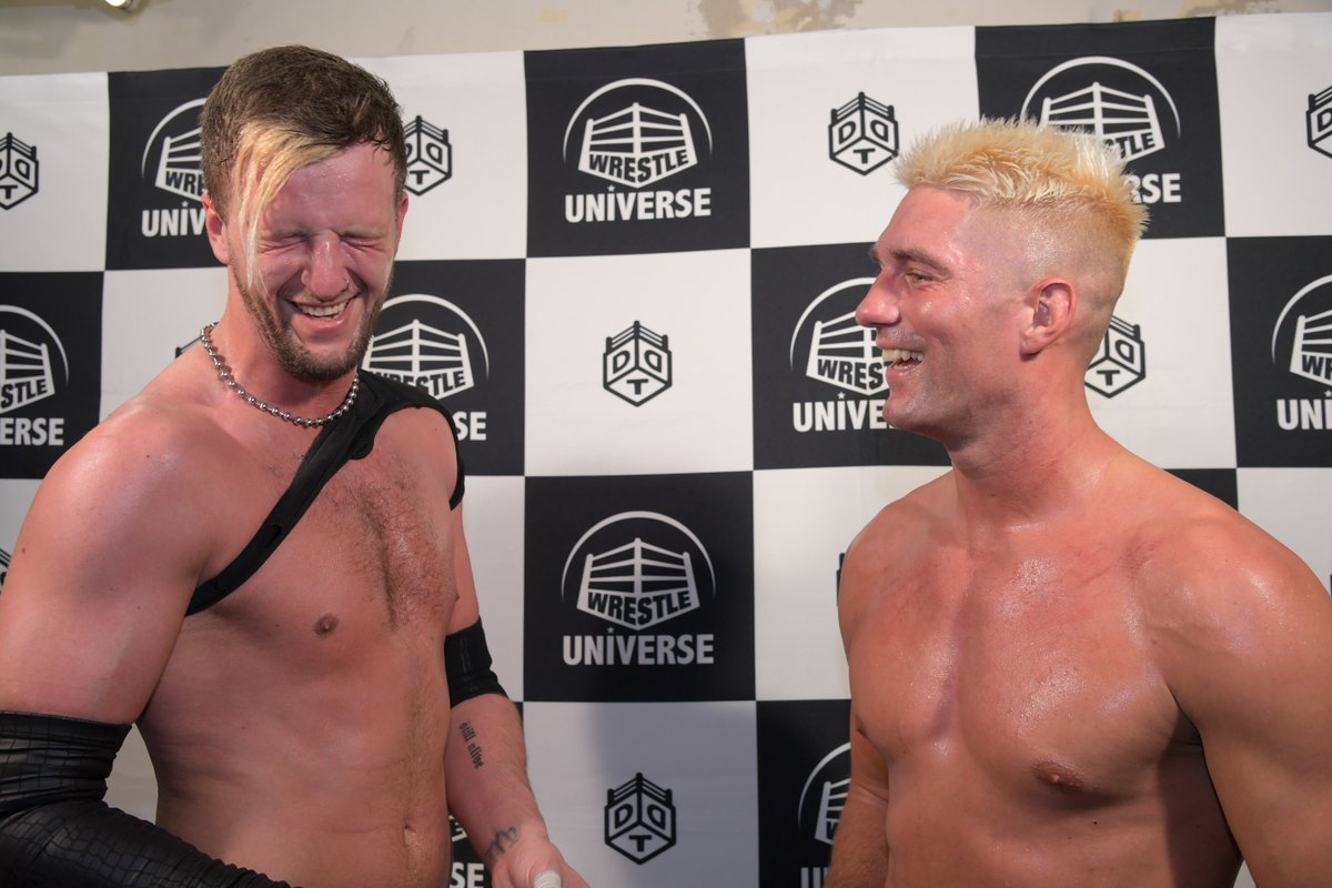 🖊クリス・ブルックスインタビューを公開中！

「プロレスでいくつものプレッシャーがある中で、僕やザックは海外から日本へ移り住んだことで付随する人生のプレッシャーがある。僕らはそれを共有してきたわけで、今回につながっている絶対的なものなんだ」

ddtpro.jp/news/68f75b440…
#DDTUP #ddtpro