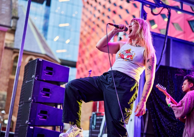 💃 It’s time to turn the music up! 🎶

🍟🍔🍻 Parramatta Lanes - the massive street festival returns with plenty happening over four nights from Wednesday 22 to Saturday 25 October. 🎨🖼🍲 

🚆The closest train station to the event is Parramatta; take the Parramatta Square exit