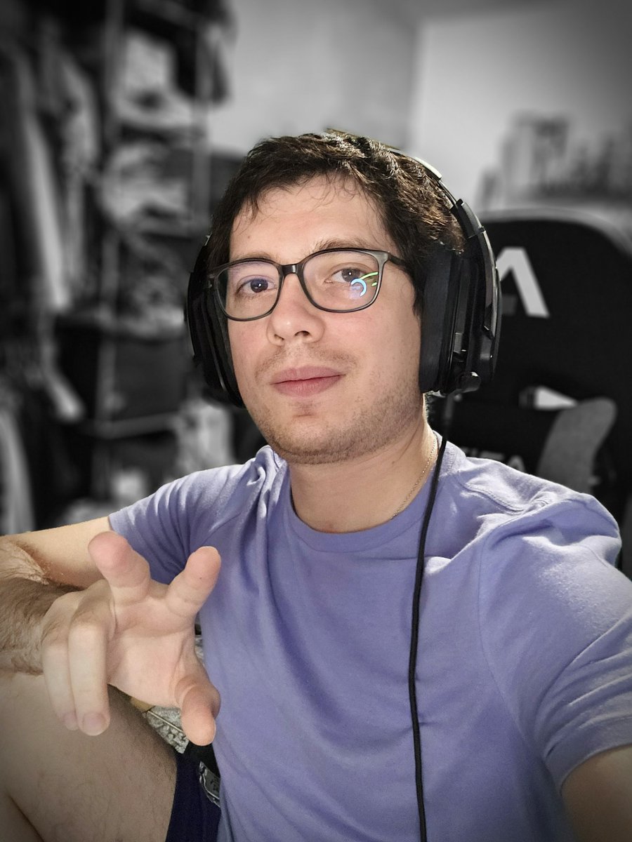 Tavo_Al's tweet photo. Hora de hacer corajes con LoL... 😆
Caiganle al stream 🔴
#Stream #Streamer #Twitch #LoL #LeagueOfLegends 
.
.
.
https://t.co/t8tdDYrz89 https://t.co/Miq3hXWj4o