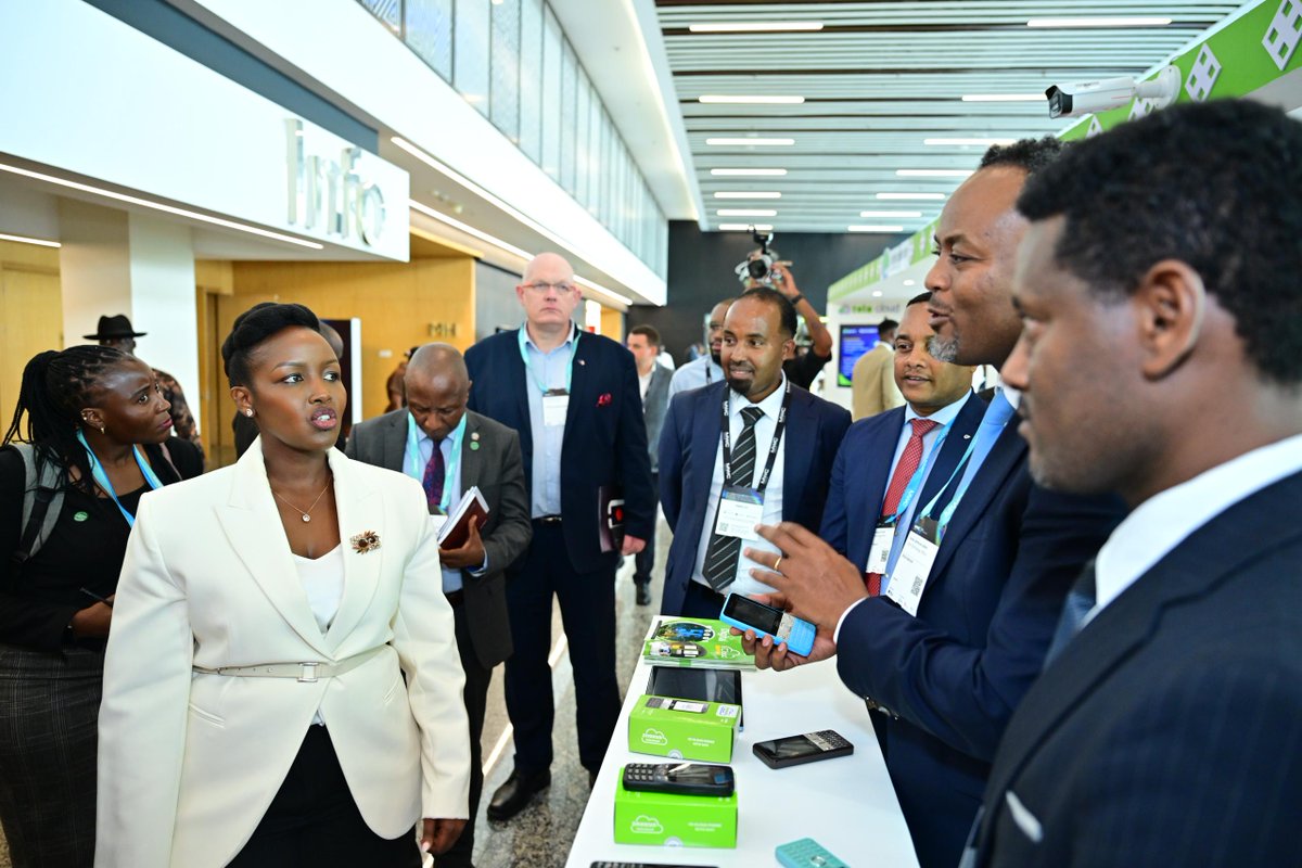 ethiotelecom's tweet image. ኢትዮ ቴሌኮም በ2025 ኪጋሊ የሞባይል ዓለም አቀፍ ኮንግረስ #MWC ላይ ዘኔክሰስ ስማርት ዲቫይሶችንና ኢንተርፕራይዝ ሶሉሽኖችን በኤግዚቢሽን አቅርቧል