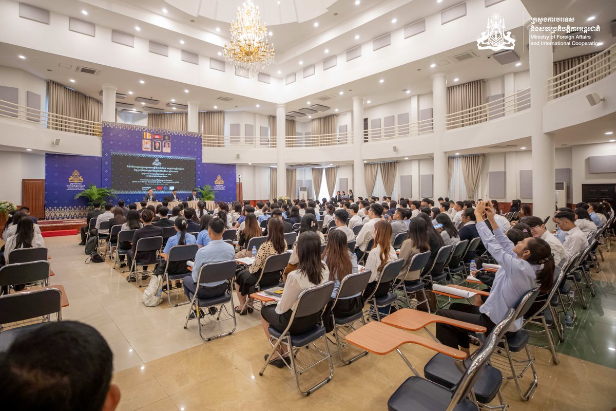 📍 Phnom Penh : Ouverture du premier atelier de formation des Agents de liaison du MAECI

📚 Toutes les infos ici : lnkd.in/gcQ5iC_z