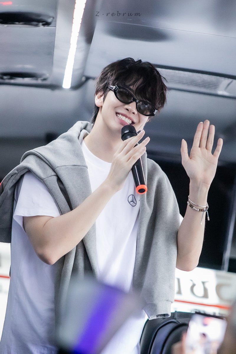 _zrebrum_'s tweet image. อันทิวซียูเน็กไทม์ (อ่อ แต่ยังลงรูปอยู่นะ🤣)
#ITSSKINxMaxkyPrivateTrip
#maxky_rp #maxkybyZ