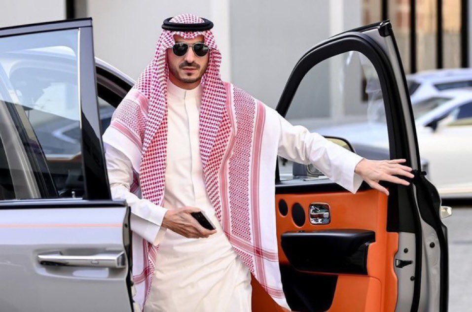 الرمز يقود نادي #الشباب الى الهاوية 
رحيلكم مطلب شبابي 
#التضامن_الشباب