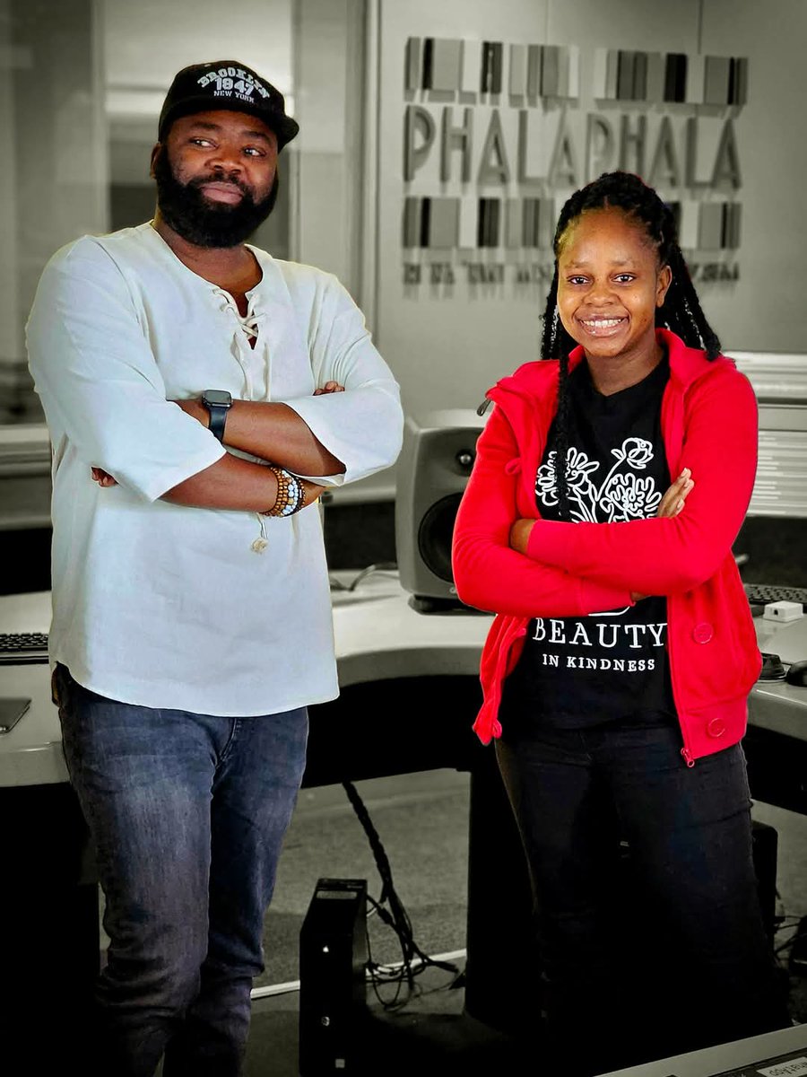 Mbekanyamushumo yo dalaho pfushi dzanga matsheloni na #TRT <a href="/Terrimudau/">Terry Mudau🇿🇦</a> <a href="/TangaMbedzi/">Tanganedzani</a> <a href="/pfuluwanin/">Ndivhuwo Pfuluwani</a> <a href="/deep_renzo/">Deep Renzo</a> <a href="/Octavia_Pfarie/">Octavia pfarelo</a> <a href="/Dakalo_Baloyii/">Unique Dee Baloyi</a>   <a href="/SalaniRose/">Rose Salani</a> <a href="/Mbaimbaivhahan1/">Mbaimbai Vhahangwele Maphaha 🤫</a>  <a href="/hellenlusunzii/">Hellen</a> <a href="/MuhaliTakalani/">takalani muhali</a> <a href="/Godfrey_TG/">Godfrey TG Mugwena</a> <a href="/NRamuntshi/">Nndavheleseni Windstone Ramuntshi</a> <a href="/mphumbudemaemu2/">maemu mphumbude</a>

#Ndilandinthihi 
#Rotika6to9
#TRT