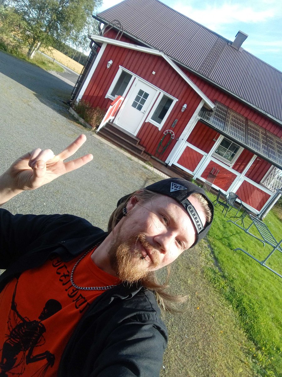 Σ𝕏 şlαy3r tweet media