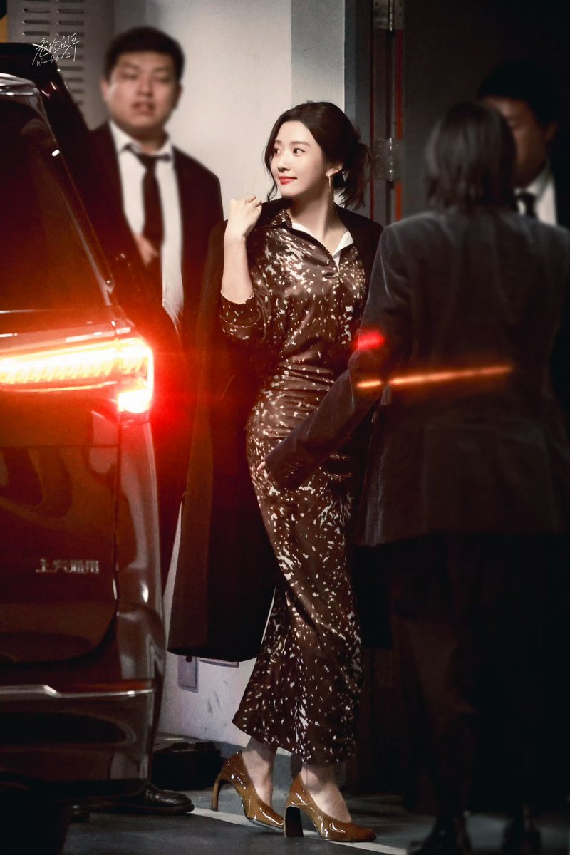 pjxdali's tweet image. okay bodyyyy