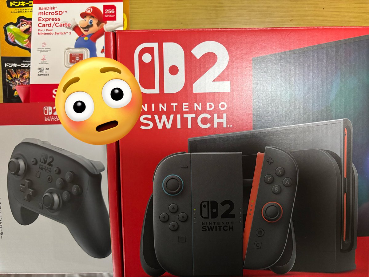 ウチに…ついにキた…Switchトゥー…

わたしゃ、どう森しかやってなかったし、そのどう森も今となっては…してないし😅

なので旦那が買ったとさ😂
ほぼ毎日スプラってはる旦那…
しかし、トゥとその他諸々のお値段聞いてビックラこいた😱