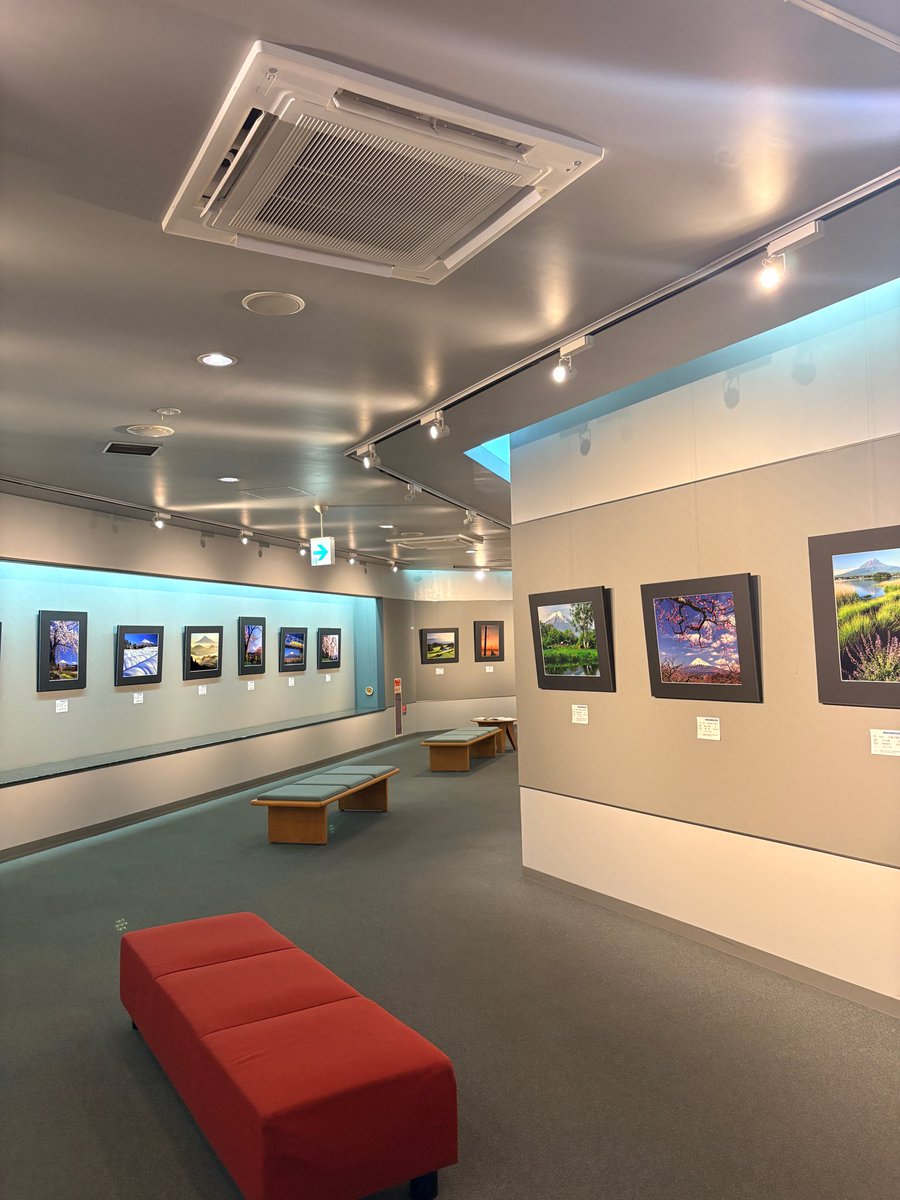 第33回富岳百景写真展」開催地中🖼️ 🗓️11月3日(月・祝)まで 🕒10:00