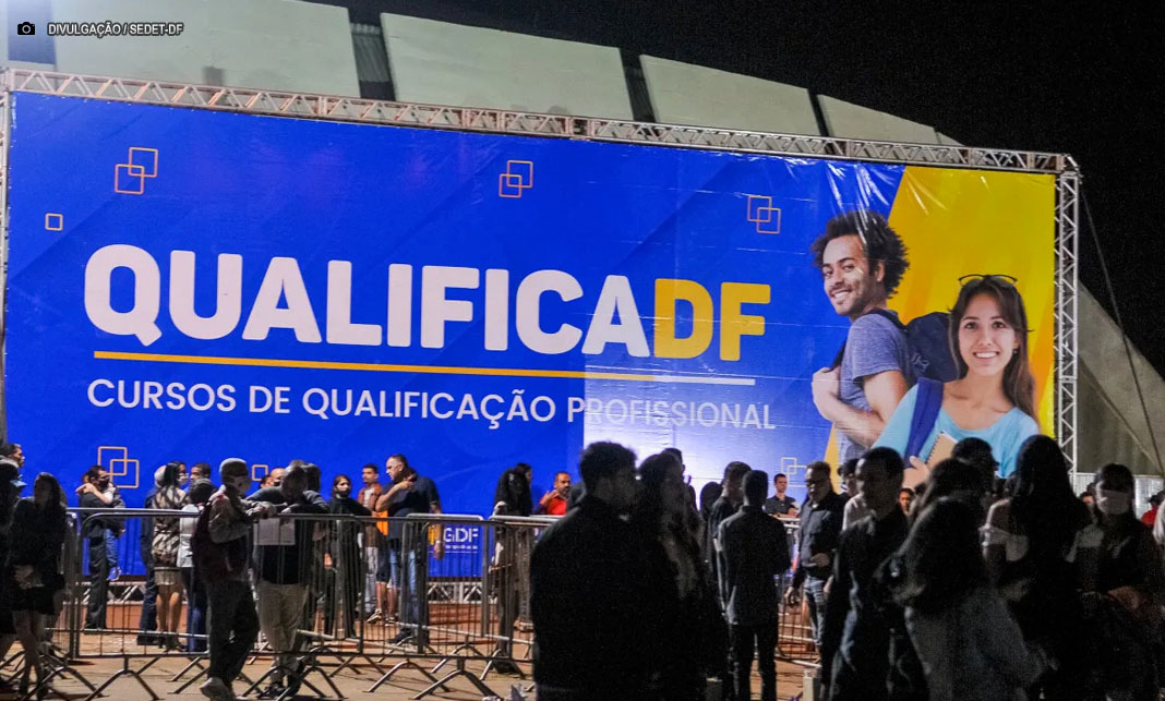 PDNewsBR's tweet image. Prazo para matrícula de selecionados no QualificaDF termina na sexta-feira (24)

politicadistrital.com.br/prazo-para-mat…

#AGêNCIADOTRABALHADOR #CADASTRORESERVA #EMPREGODF #GDF #PRAZOMATRíCULA #QUALIFICAçãOPROFISSIONAL #QUALIFICADF #SEDET #THALESMENDES