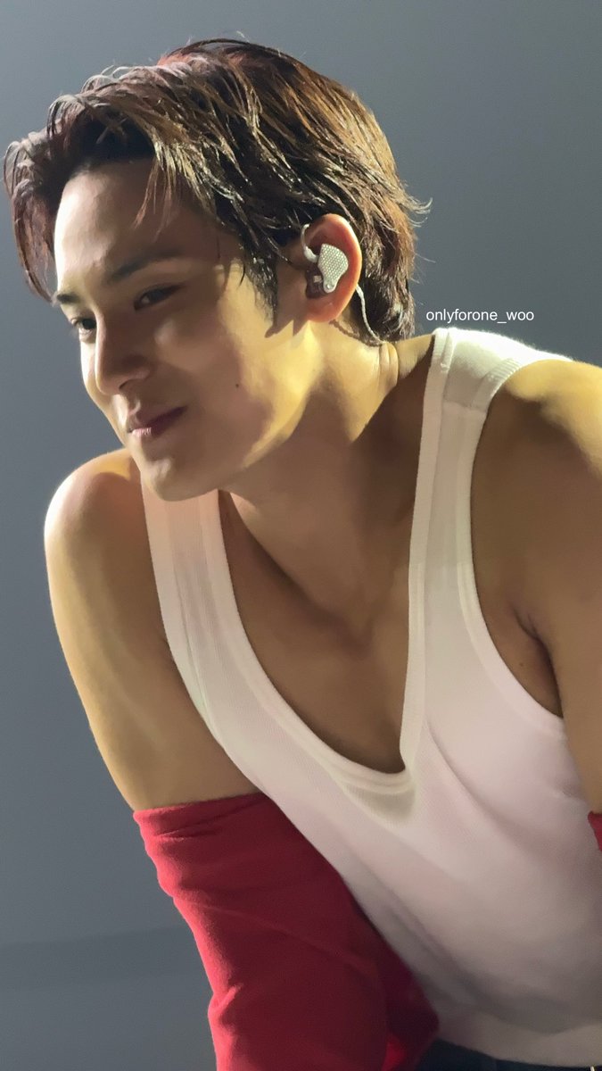 to be this close to mingyu like this what about my sanity 🫠

#SEVENTEEN_NEW_IN_AUSTIN
#202MAMAVOTE #SEVENTEEN