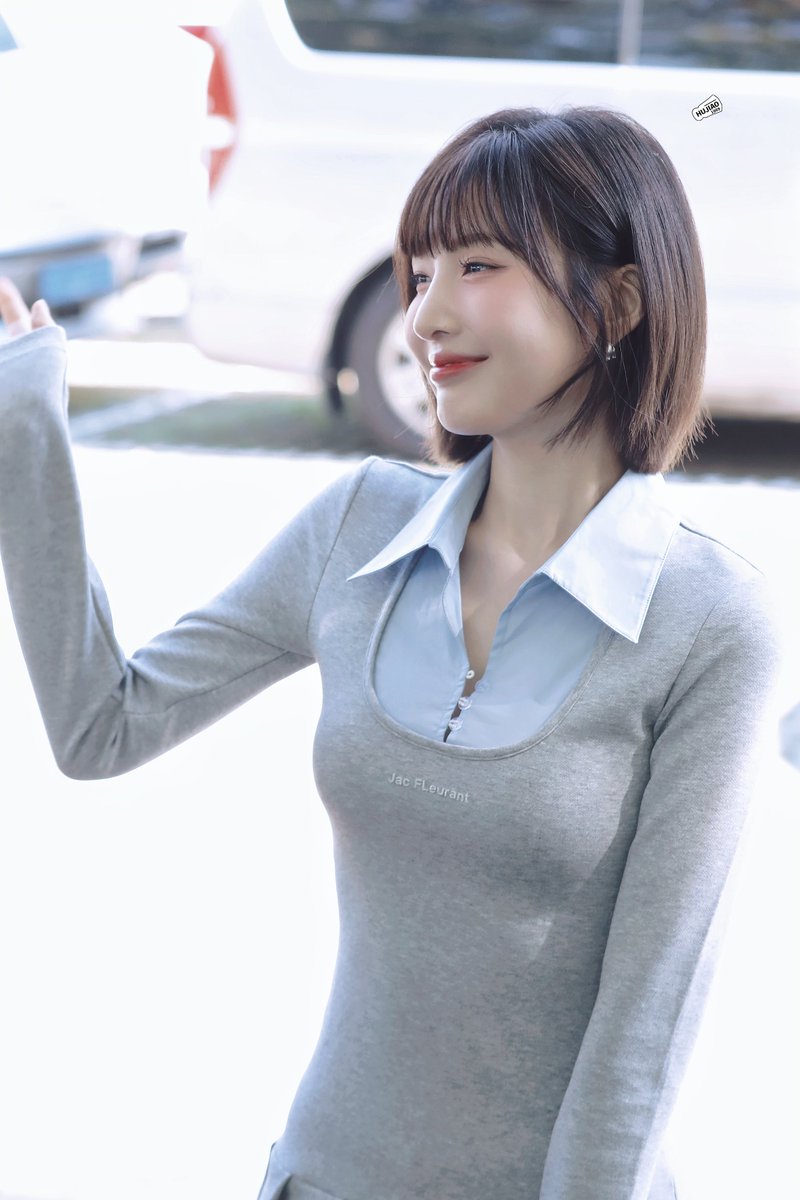HuJiao_1009's tweet photo. 251022 동농 #JOY #조이

(⌯︎¤̴̶̷̀ ᴗ ¤̴̶̷́⌯︎)✧ https://t.co/z74Ezl9j75