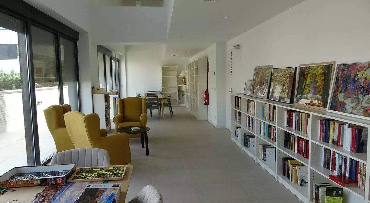 «Entrecantos», un centro de convivencia para mayores que combina espacios compartidos, independencia y envejecimiento activo dlvr.it/TNq45m