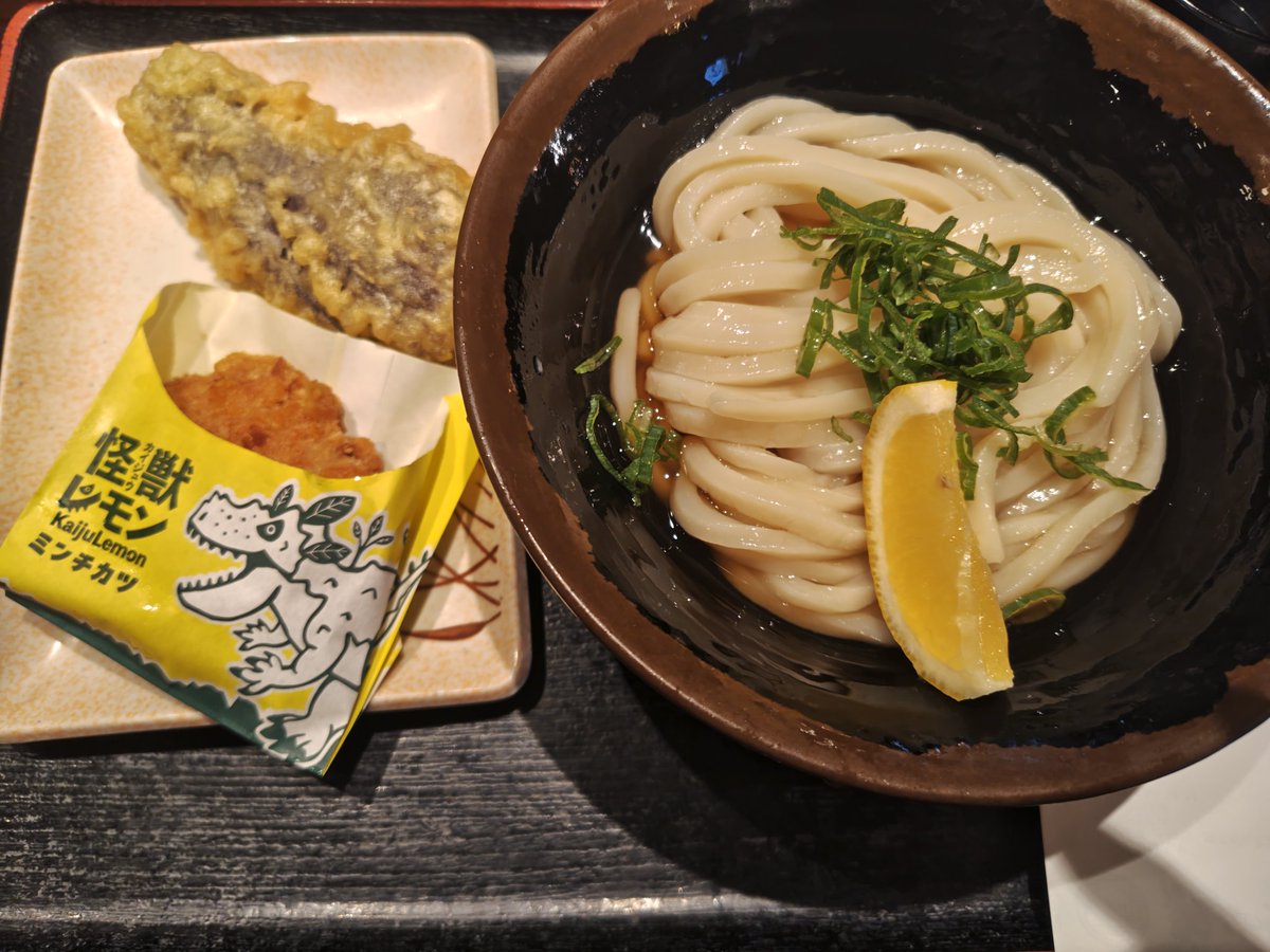 怪獣レモンメンチばりばりでうまかったよ
上野、親父の製麺所