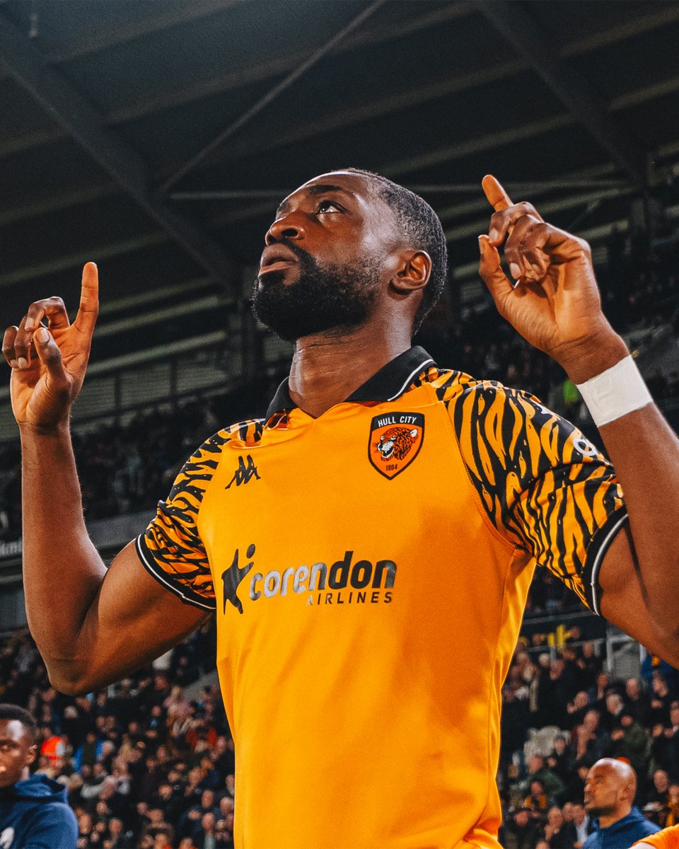 How good was this man last night? 🇳🇬

#hcafc