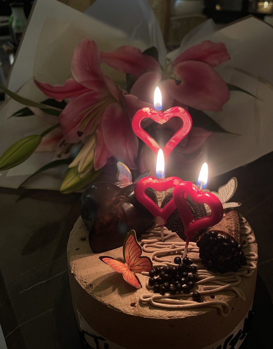 s_sh_2783's tweet image. مهر.