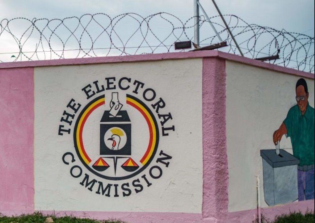 En 🇺🇬#Ouganda, La commission électorale a fixé les élections générales au 15 janvier 2025. Le président Yoweri Museveni, au pouvoir  sera candidat face à six autres prétendants, dont l’opposant Bobi Wine. Le vote portera également sur le renouvellement du parlement. L’économie,