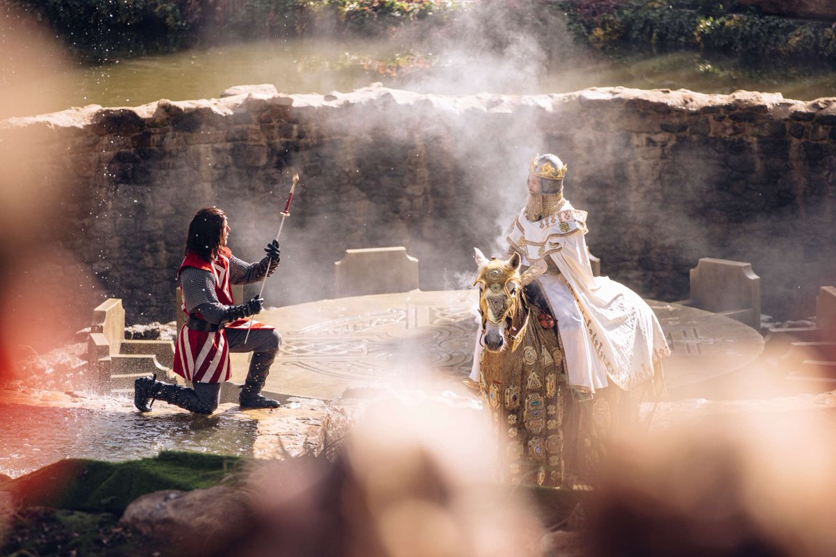 Puy du Fou tweet media