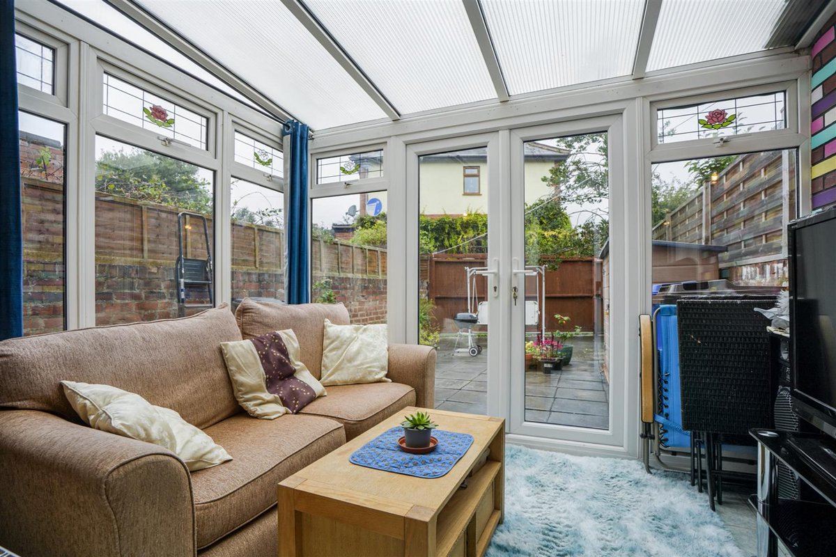 Emsleys Estate Agents tweet media