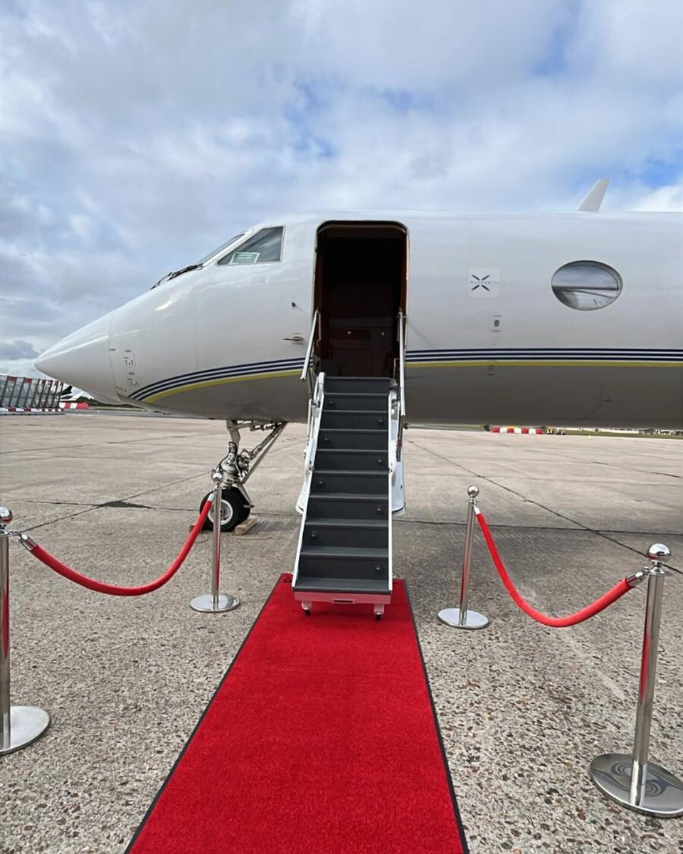 Uçağınız Hazır!

#özeljet #özeljetkiralama #ucakkiralama #istanbul #Turkey #ozelucak #kiralıkjet #Türkei #jetkiralama #jetcharter #airtaxi #aviation #özeluçak #bussinesjet #privatejetcharter #privatejetturkey #charter