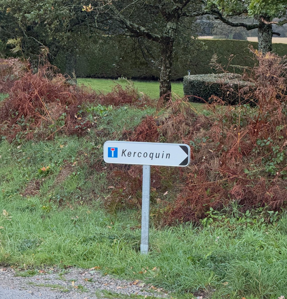 Quand tu habites un lieu-dit coquin en #Bretagne 😅😇🥰