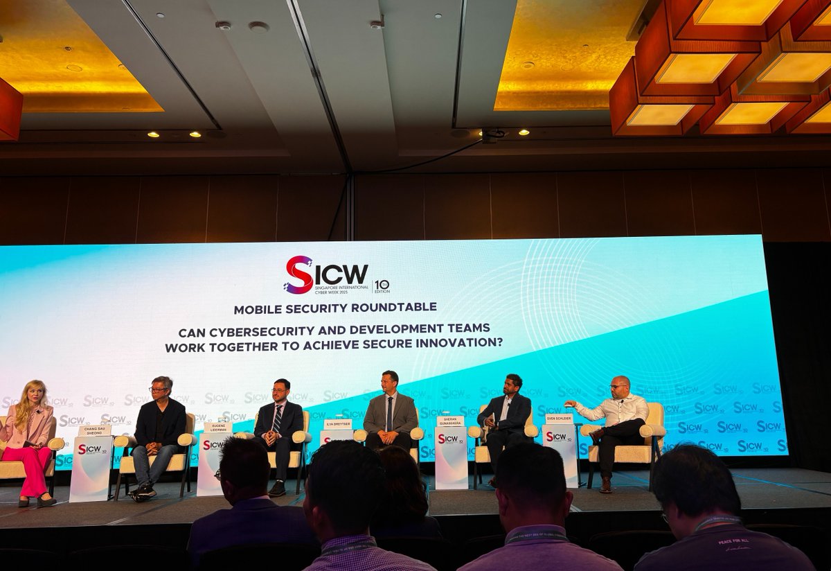 vkey_inc's tweet image. V-Key’s CTO Chiangkai Er, SVP of Global Business, Peter MAH, and Cybersecurity Solutions Consultant, Chi Wai HUI, attended the Mobile Security Roundtable at GovWare 2025 earlier today. 

Know more about V-Key ID: na2.hubs.ly/H01J-wr0

#StrongerwithVOS