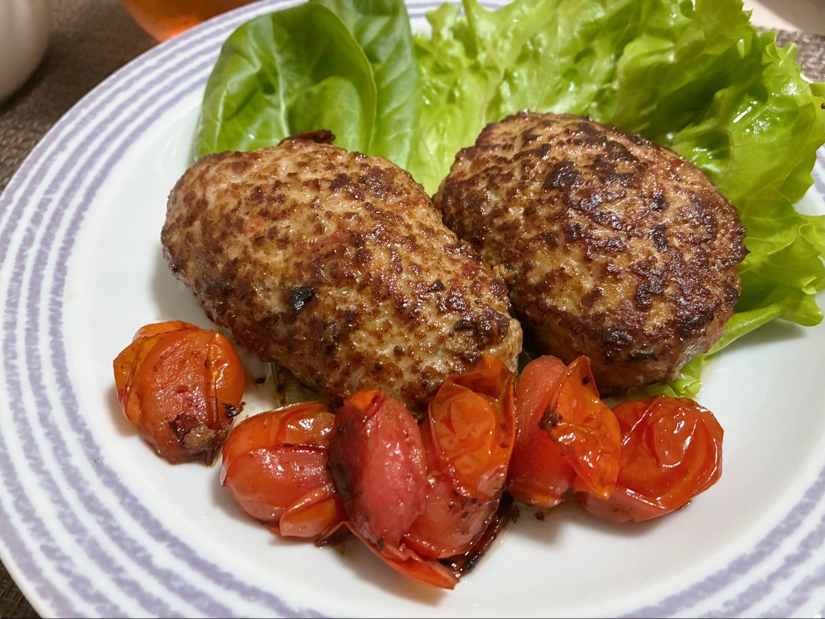 めっっっちゃ美味しくできた……(放心)
早く食べたすぎてカットレモン添えるの忘れた……🍋