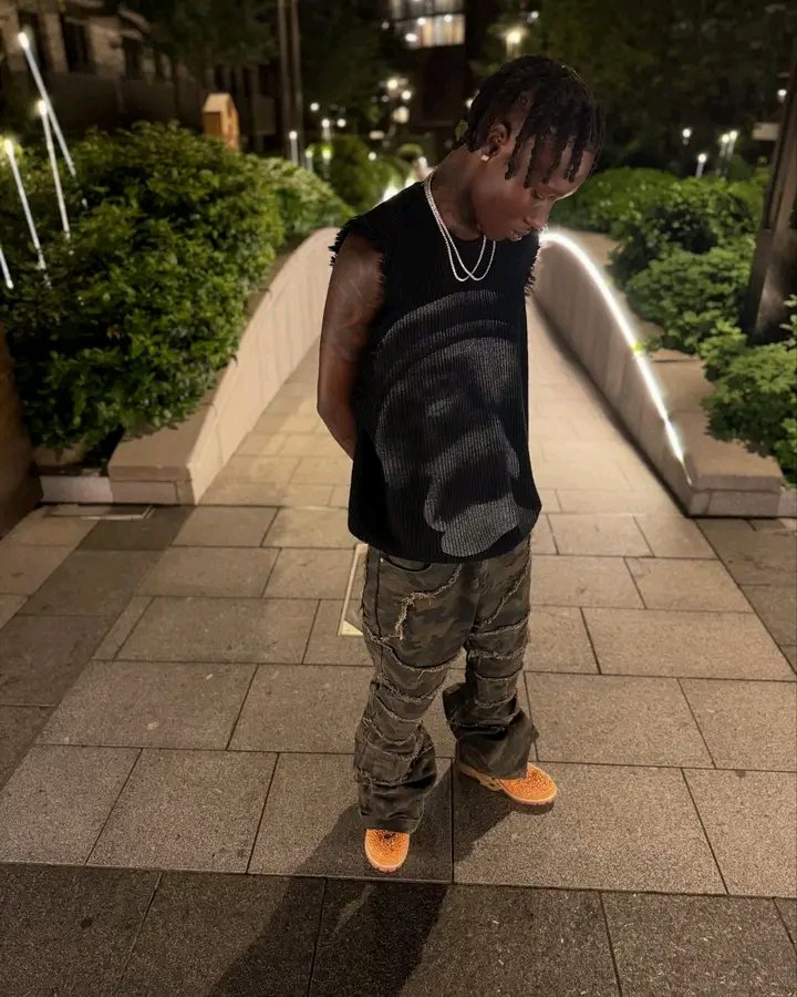 0xMaskedMiner's tweet photo. Zino's "Good Vibes" remains one of his best to me 

say something better I'll be back https://t.co/KvJ4MUXUcv