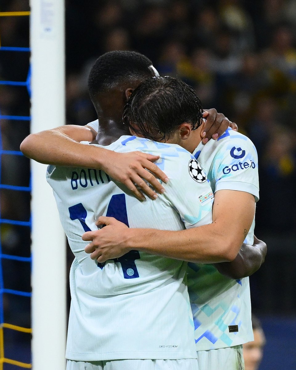 Inter_id's tweet photo. Kisahmu baru dimulai, Pio 😊🖤💙

𝐃𝐞𝐛𝐮𝐭 + 𝐠𝐨𝐥 di UCL, Serie A, Timnas ✅

#ForzaInter https://t.co/Bj1Flr7LNj