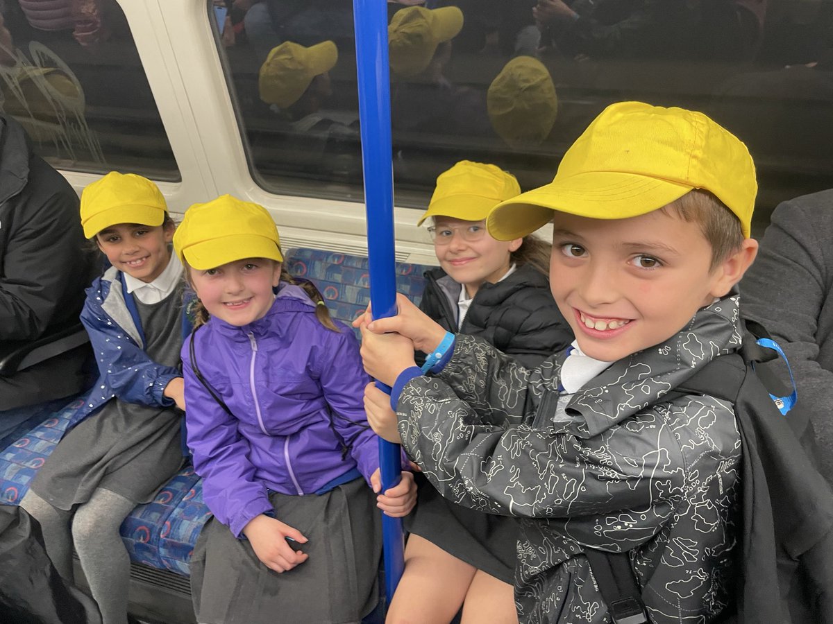 CalveleyAcademy's tweet image. The reading ambassadors are successfully navigating the London Underground #embankment #enrichment #reading #readingambassadors