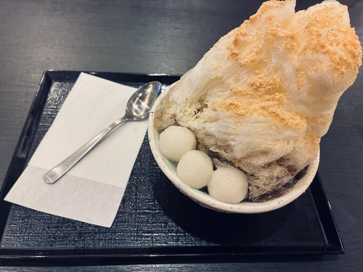 冷たいヤツʕ ◦`꒳´◦ʔ