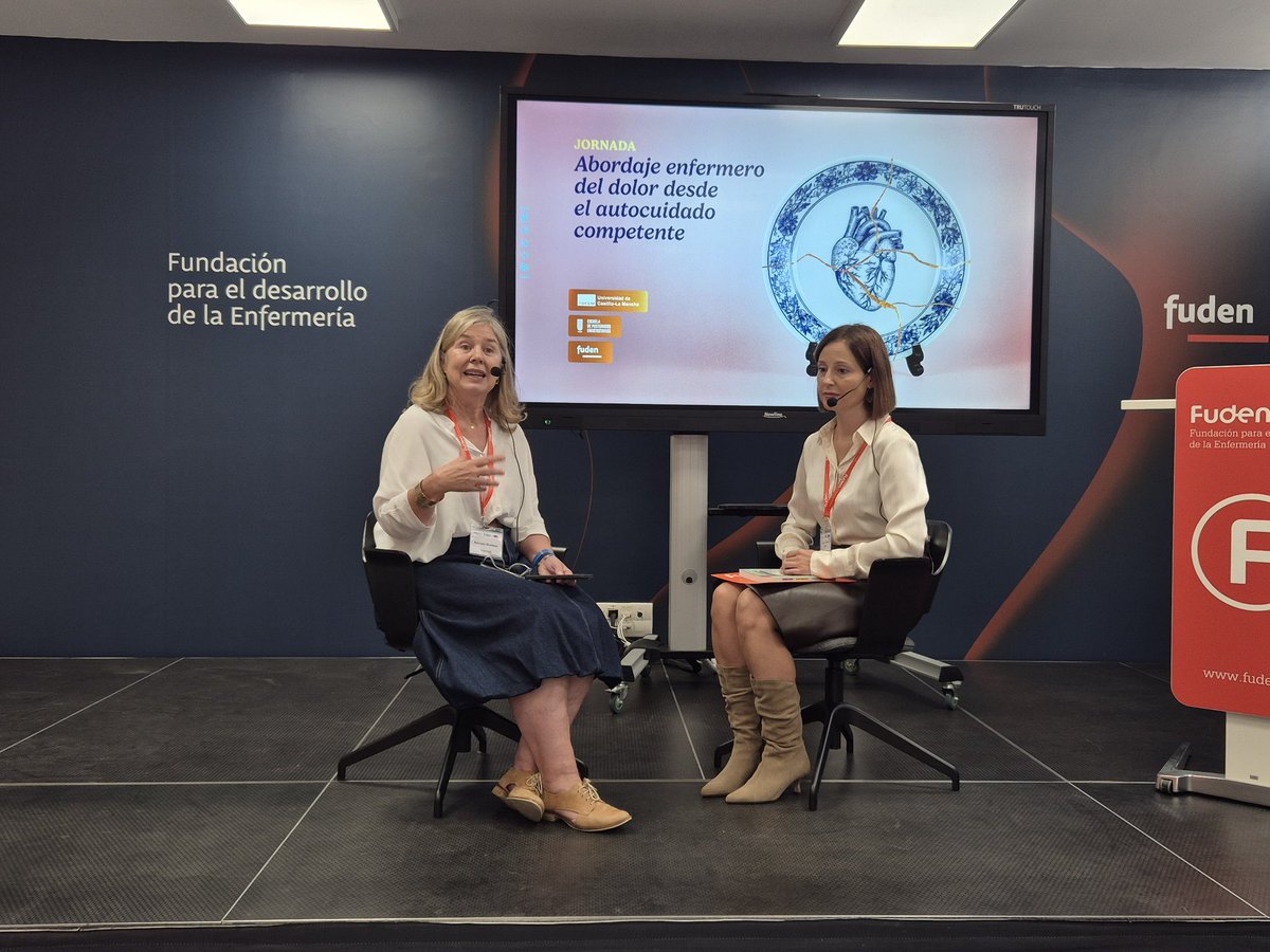 En el abordaje enfermero del dolor, se incluye el testimonio de una mujer con dolor crónico muy incapacitante. Estamos en Madrid, Jornada FUDEM <a href="/AlgarraRuth/">ruth</a> <a href="/fjcanogarcia/">Javier Cano</a> <a href="/_RaulFerrer/">Raúl Ferrer</a> <a href="/manuelamonleon/">Manuela Monleón</a> <a href="/valdolor/">Valdolor</a> <a href="/comunicaxsalud/">Comunicación para la Salud</a>