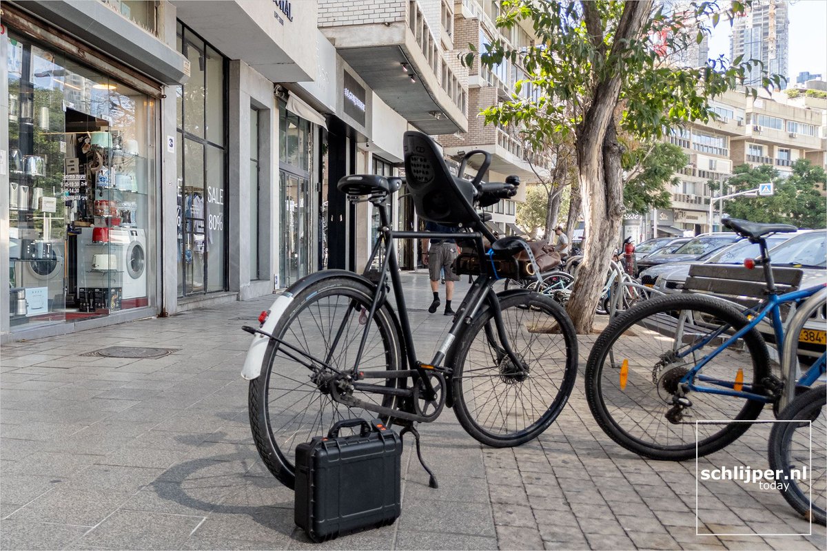schlijperisrael's tweet photo. I love my bicycle
#TelAviv #bikeTLV #WorkCycles @WorkCycles https://t.co/60j812T0yd