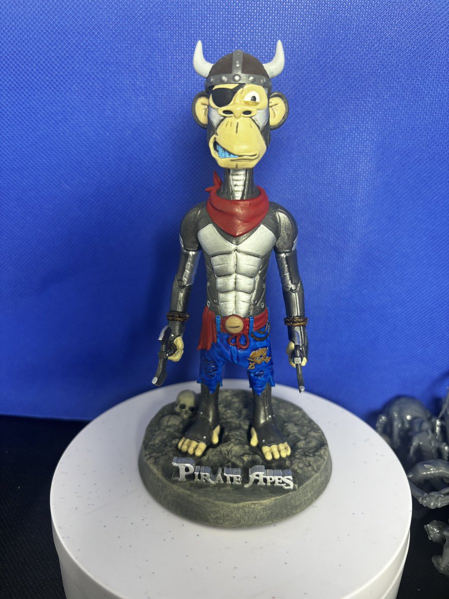 PaulRod50074287's tweet photo. Couple of more painting details and this @PirateApe_Crew will be ready to rock …from an nft image to a COLLECTIBLE GRADE MODEL https://t.co/6b2k99h6oF