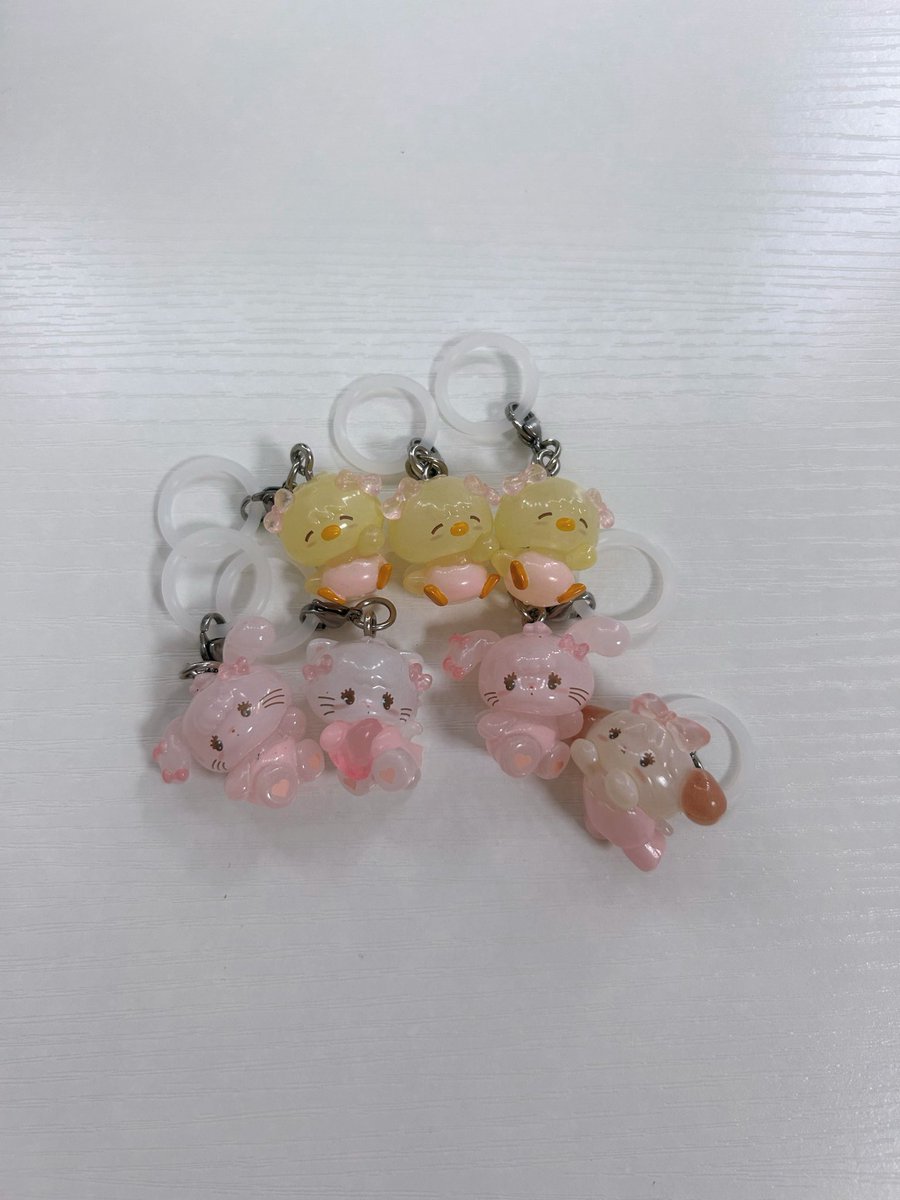 hapipipi__'s tweet photo. mikkoめじるしアクセサリー2まわせた〜!!
コンプはできなかったけど
ほんとにかわいすぎて満足♡♡ https://t.co/wjlYotPUM4