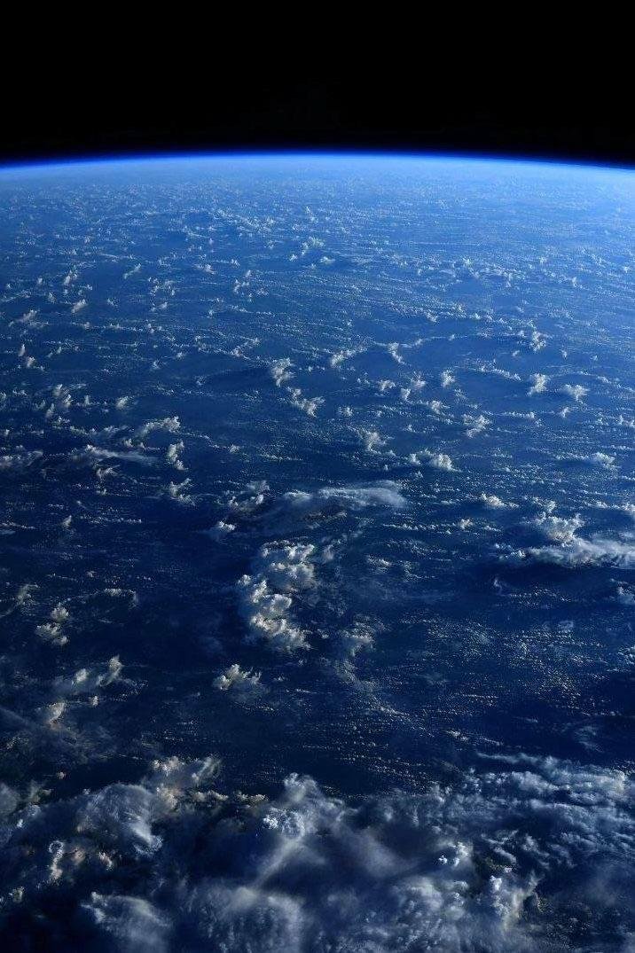 MAstronomers's tweet image. A shot of our home’s biggest ocean: Pacific ocean from ISS.