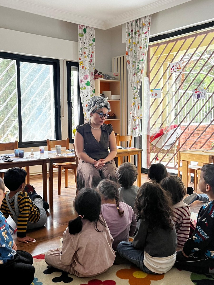 Yok biz geri planda kalmayı sindiremeyen kadınlardan olucaz